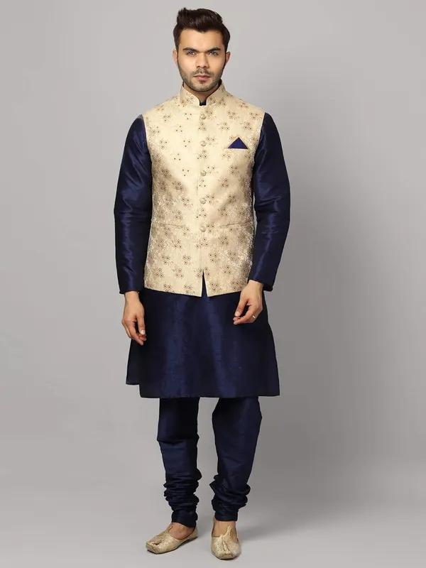 Men's_Silk_Blend_Regular_Kurta_Churidar_Pyjama_with_Bundi_Nehru_Jacket/Waistcoat