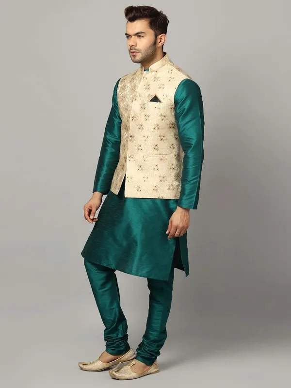 Men's_Silk_Blend_Regular_Kurta_Churidar_Pyjama_with_Bundi_Nehru_Jacket/Waistcoat