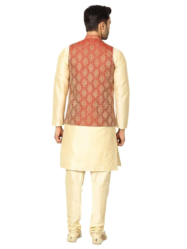 men's_Silk_Blend_Kurta_Pejama_&_Waistcot_Set