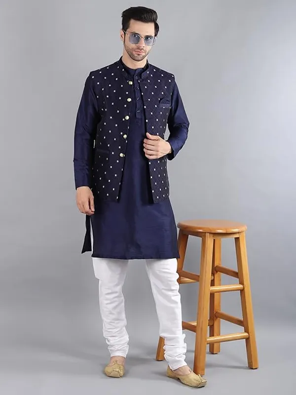 Cream_Silk_Blend_Kurta_Pajama_With_Designer_Ethnic_Nehru_Jacket_For_Men