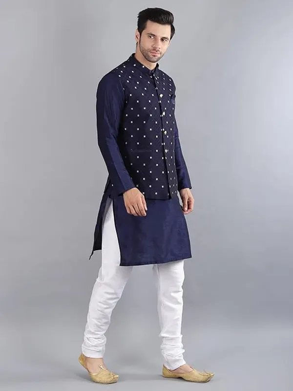 Cream_Silk_Blend_Kurta_Pajama_With_Designer_Ethnic_Nehru_Jacket_For_Men