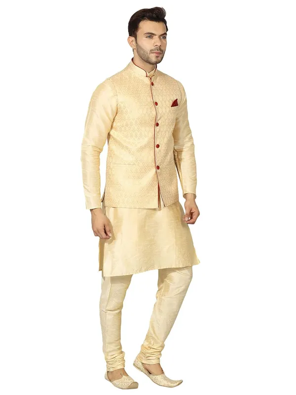 men's_Silk_Blend_Kurta_Pejama_&_Waistcot_Set