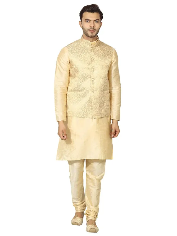 men's_Silk_Blend_Kurta_Pejama_&_Waistcot_Set