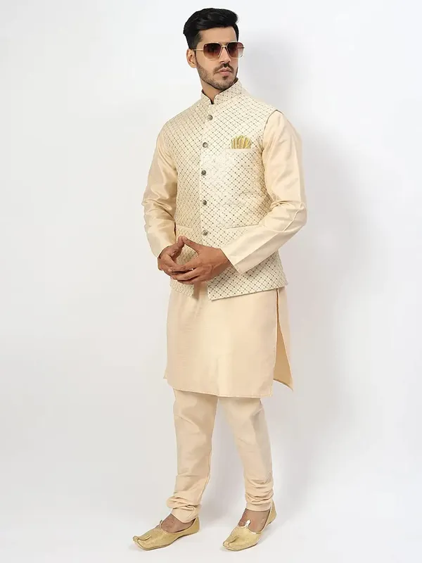 Men's_Silk_Blend_Kurta_Pajama_with_Designer_Ethnic_Nehru_Jacket/Modi_Jacket