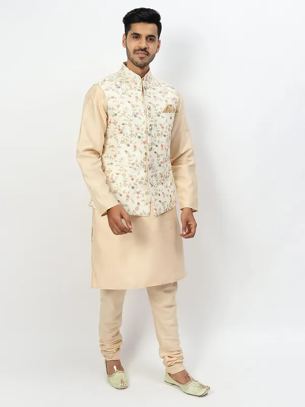 Men's_Silk_Blend_Kurta_Pajama_with_Designer_Ethnic_Nehru_Jacket/Modi_Jacket