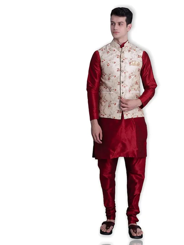 Men's_Silk_Blend_Kurta_Pajama_with_Designer_Ethnic_Nehru_Jacket/Modi_Jacket