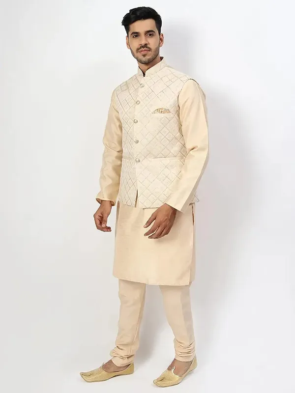 Men's_Silk_Blend_Kurta_Pajama_with_Designer_Ethnic_Nehru_Jacket/Modi_Jacket