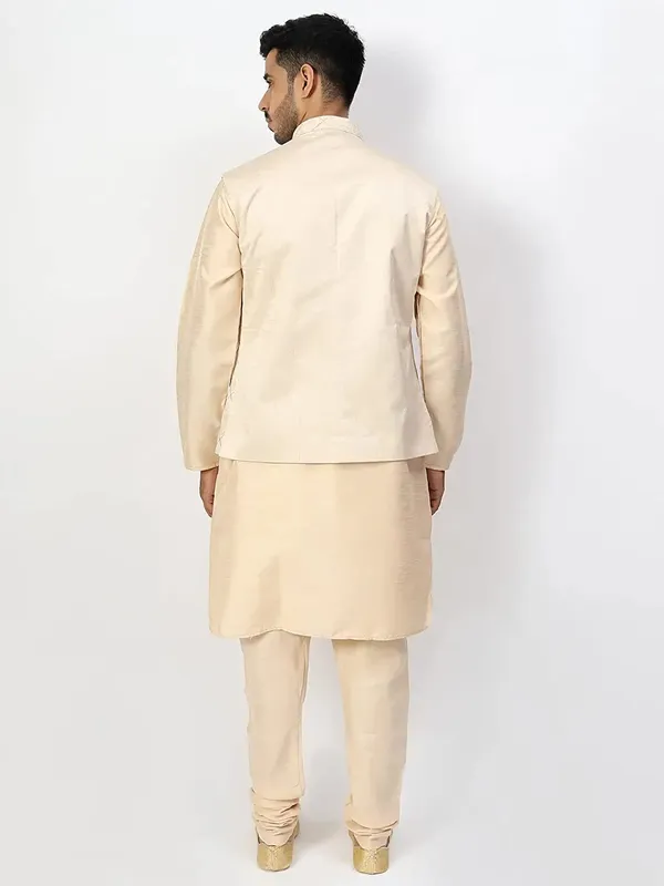Men's_Silk_Blend_Kurta_Pajama_with_Designer_Ethnic_Nehru_Jacket/Modi_Jacket