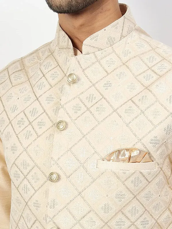 Men's_Silk_Blend_Kurta_Pajama_with_Designer_Ethnic_Nehru_Jacket/Modi_Jacket
