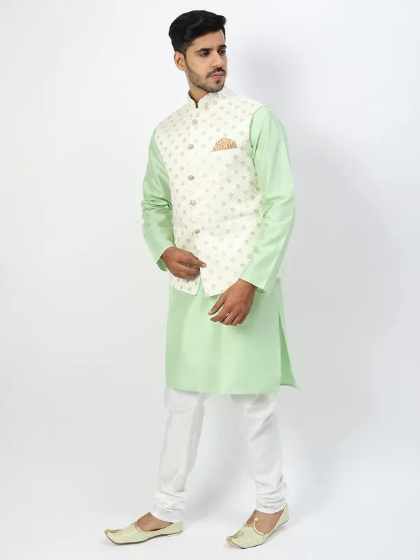Men's_Silk_Blend_Kurta_Pajama_with_Designer_Ethnic_Nehru_Jacket/Modi_Jacket