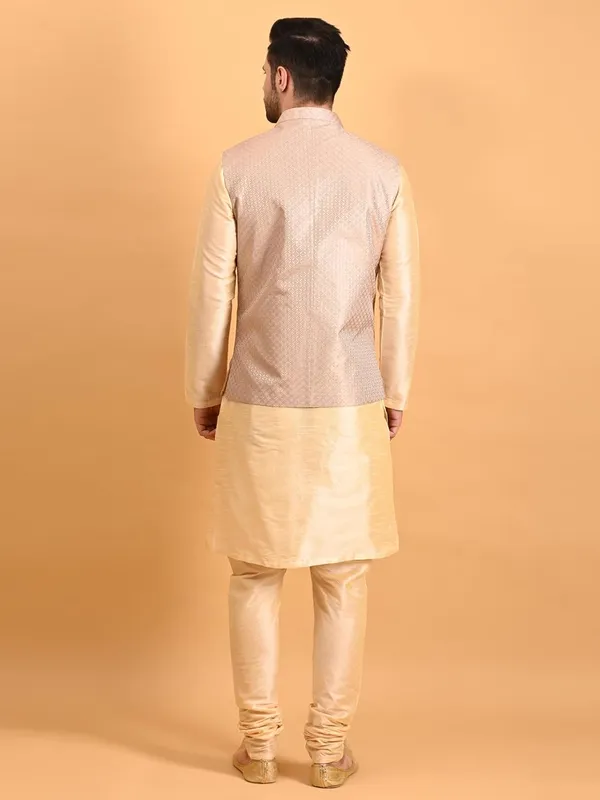 Men's_Silk_Blend_Kurta_Pajama_with_Nehru_Jacket/Modi_Jacket