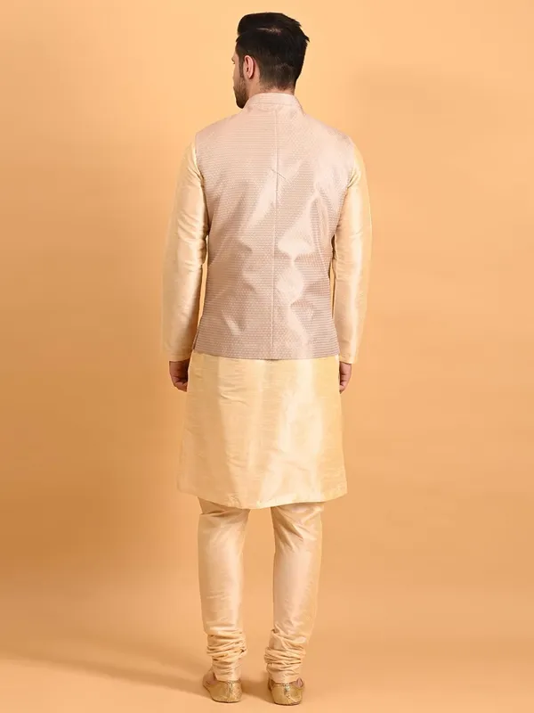 Men's_Silk_Blend_Kurta_Pajama_with_Nehru_Jacket/Modi_Jacket