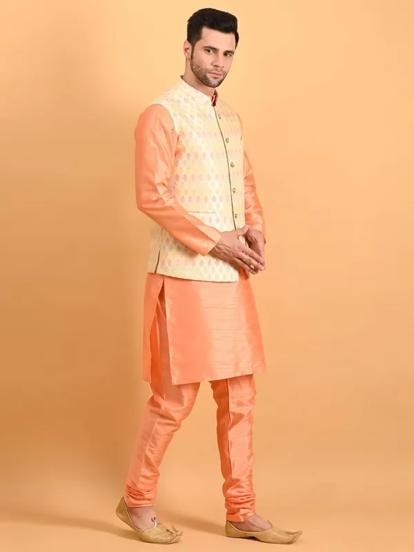Men's_Silk_Blend_Kurta_Pajama_with_Nehru_Jacket/Modi_Jacket