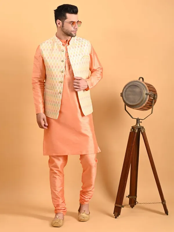 Men's_Silk_Blend_Kurta_Pajama_with_Nehru_Jacket/Modi_Jacket