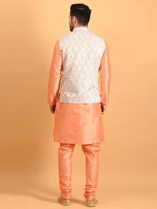 Men's_Silk_Blend_Kurta_Pajama_with_Nehru_Jacket/Modi_Jacket
