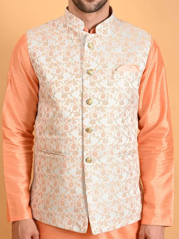Men's_Silk_Blend_Kurta_Pajama_with_Nehru_Jacket/Modi_Jacket