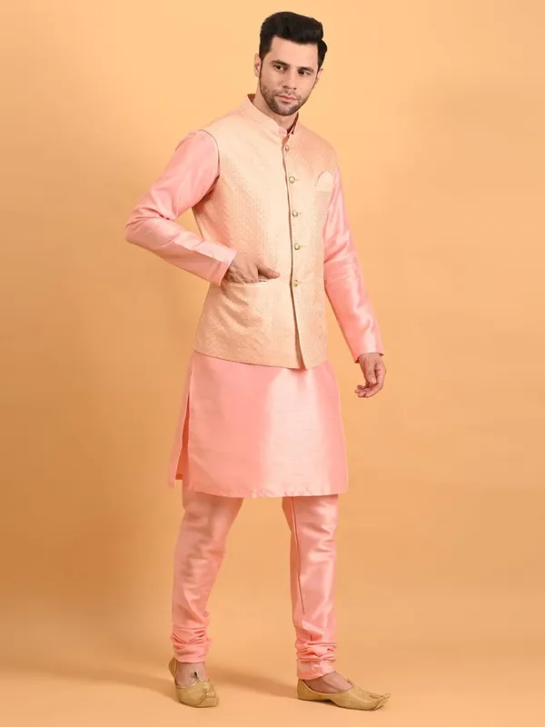 Men's_Silk_Blend_Kurta_Pajama_with_Nehru_Jacket/Modi_Jacket
