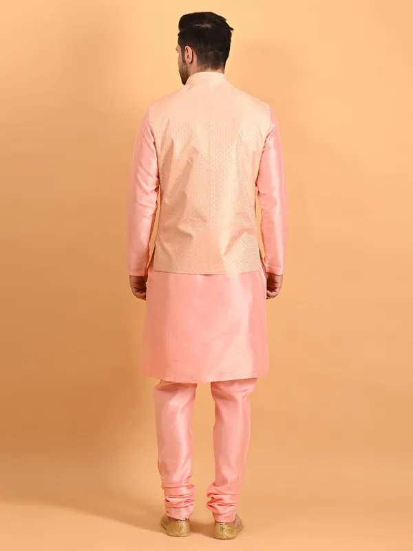 Men's_Silk_Blend_Kurta_Pajama_with_Nehru_Jacket/Modi_Jacket