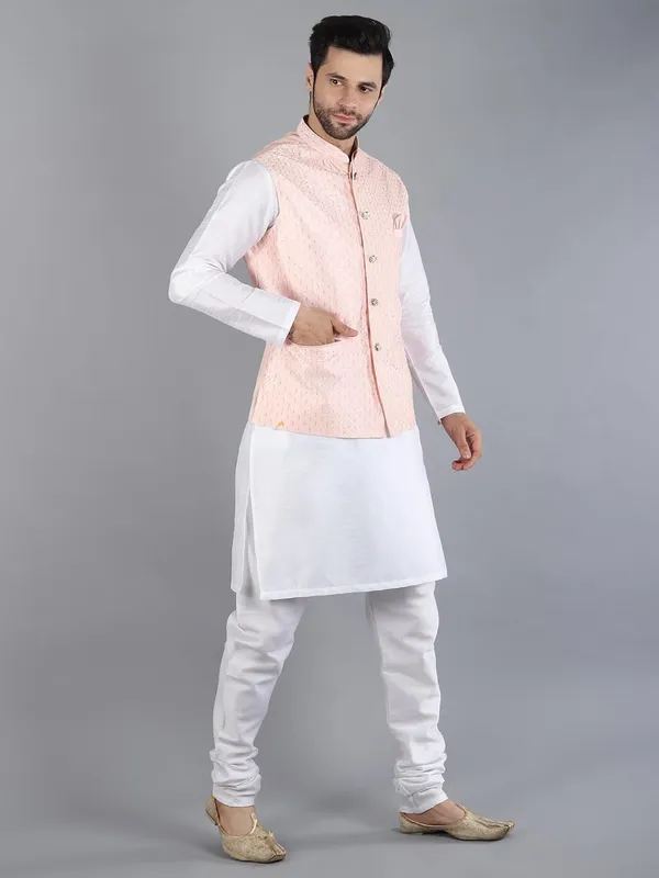 Men's_Silk_Blend_Kurta_Pajama_with_Nehru_Jacket/Modi_Jacket