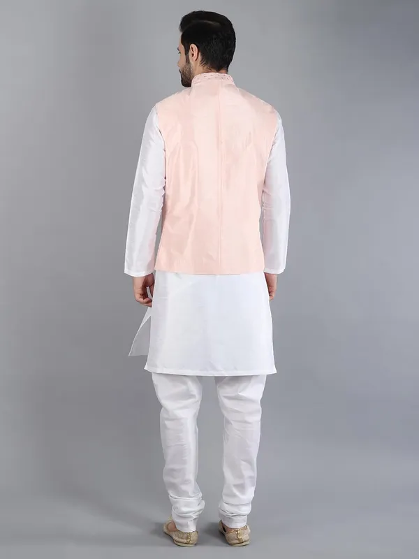 Men's_Silk_Blend_Kurta_Pajama_with_Nehru_Jacket/Modi_Jacket