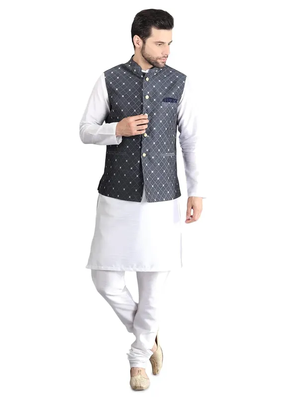 Men's_Silk_Blend_Kurta_Pajama_with_Nehru_Jacket/Modi_Jacket