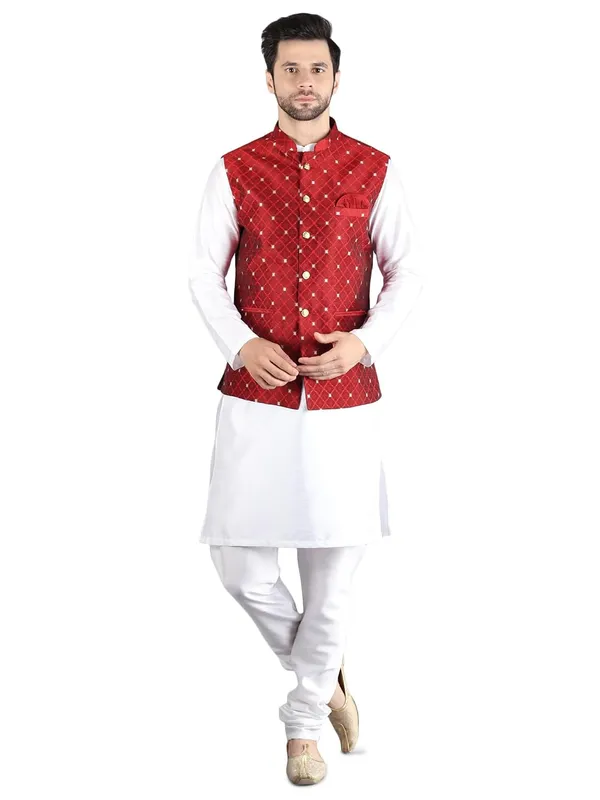 Men's_Silk_Blend_Kurta_Pajama_with_Nehru_Jacket/Modi_Jacket