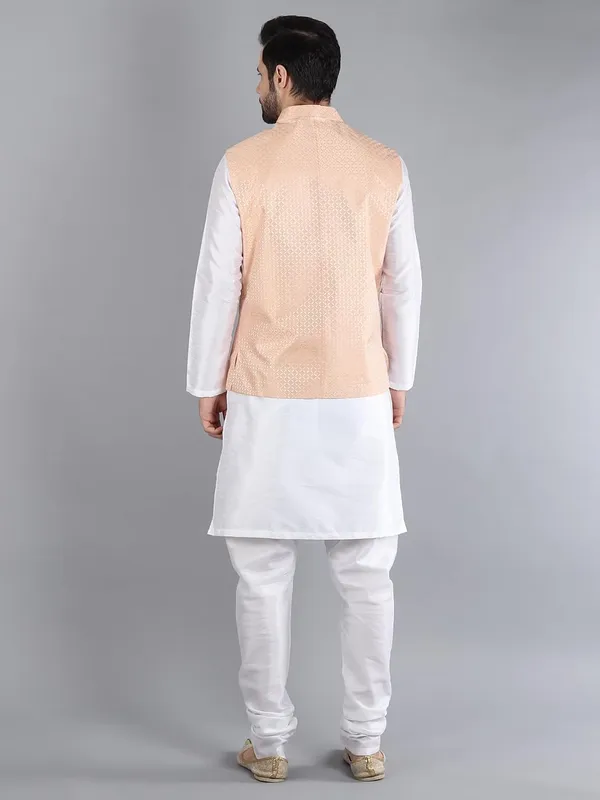Men's_Silk_Blend_Kurta_Pajama_with_Nehru_Jacket/Modi_Jacket