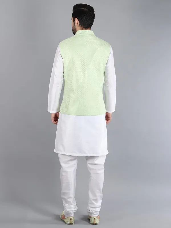 Men's_Silk_Blend_Kurta_Pajama_with_Nehru_Jacket/Modi_Jacket