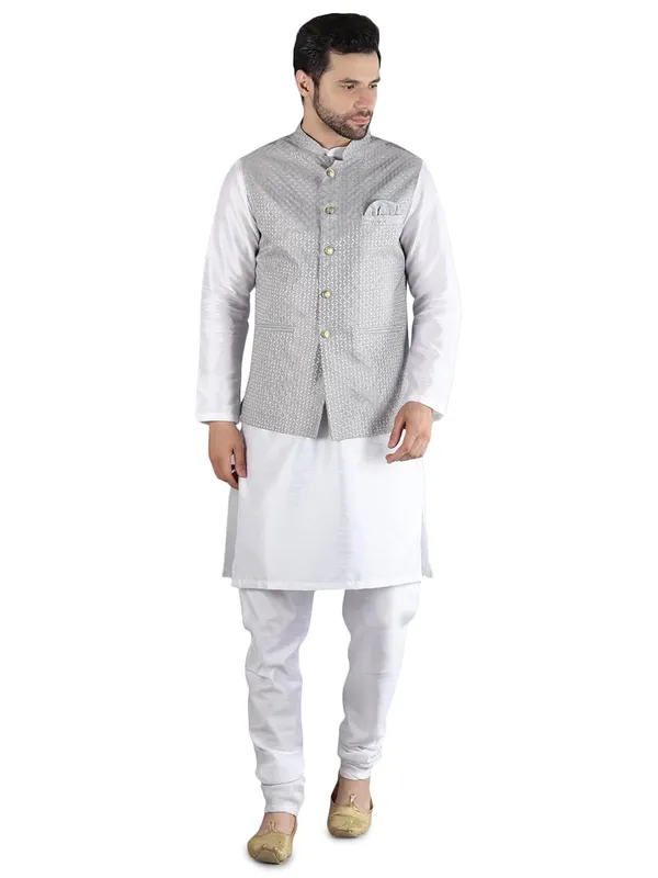 Men's_Silk_Blend_Kurta_Pajama_with_Nehru_Jacket/Modi_Jacket
