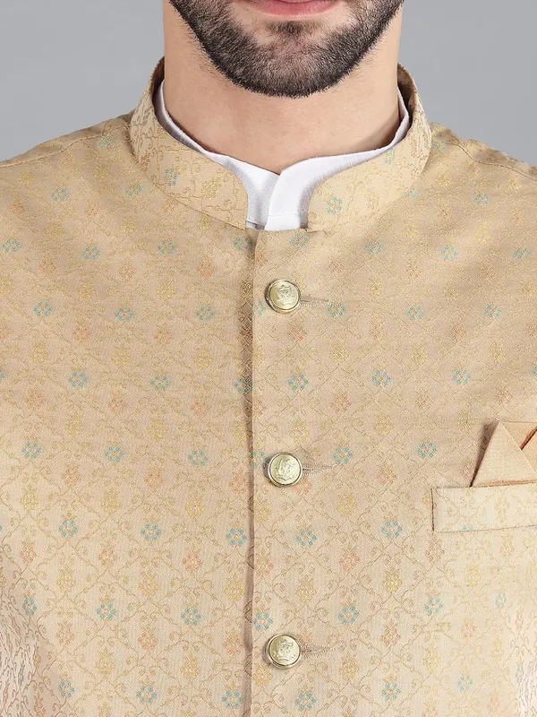 Men's_Silk_Blend_Kurta_Pajama_with_Nehru_Jacket/Modi_Jacket