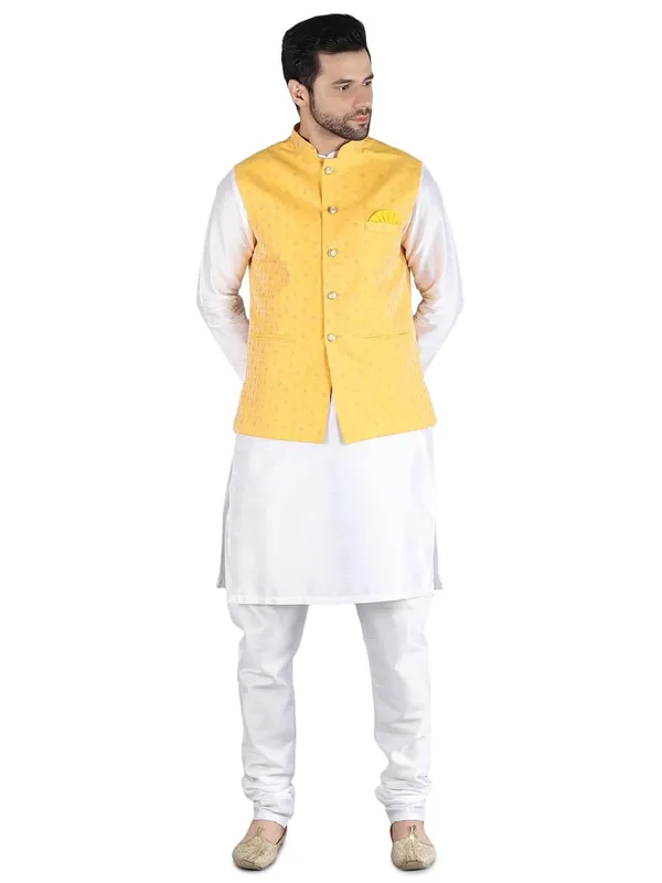Men's_Silk_Blend_Kurta_Pajama_with_Nehru_Jacket/Modi_Jacket
