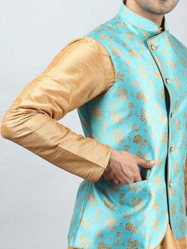 Men's_Silk_Blend_Regular_Kurta_Churidar_Pyjama_with_Bundi_Nehru_Jacket/Waistcoat