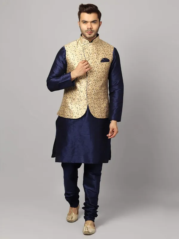 Men's_Silk_Blend_Regular_Kurta_Churidar_Pyjama_with_Bundi_Nehru_Jacket/Waistcoat