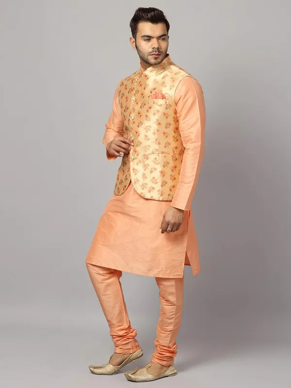 Men's_Silk_Blend_Regular_Kurta_Churidar_Pyjama_with_Bundi_Nehru_Jacket/Waistcoat