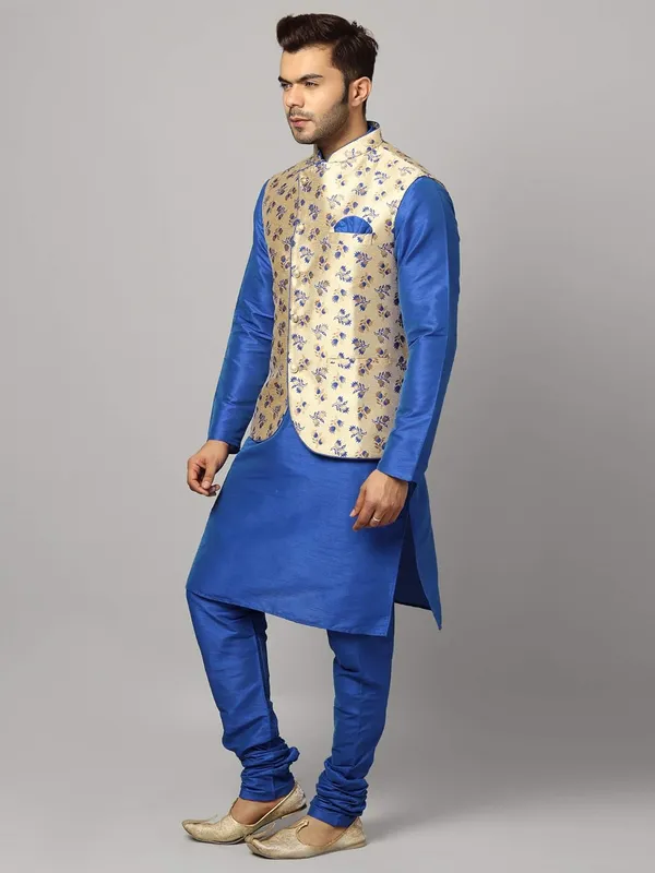 Men's_Silk_Blend_Regular_Kurta_Churidar_Pyjama_with_Bundi_Nehru_Jacket/Waistcoat