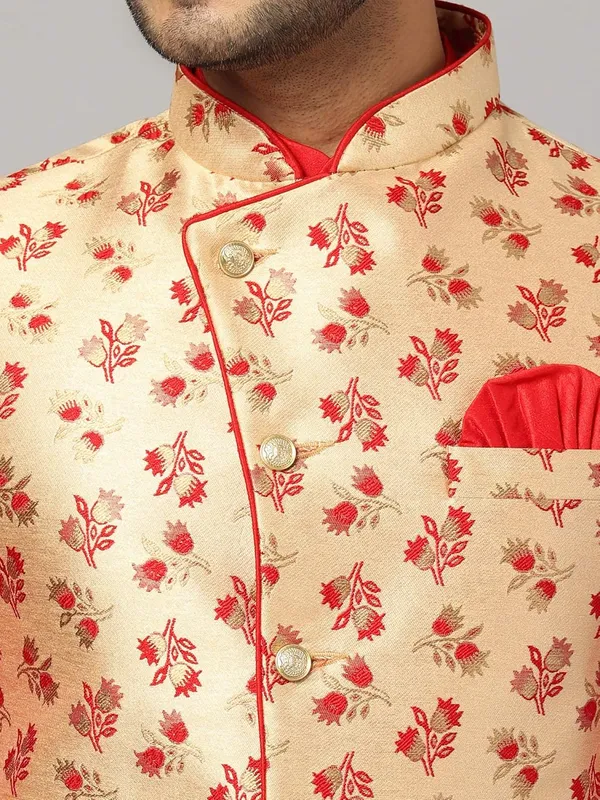 Men's_Silk_Blend_Regular_Kurta_Churidar_Pyjama_with_Bundi_Nehru_Jacket/Waistcoat