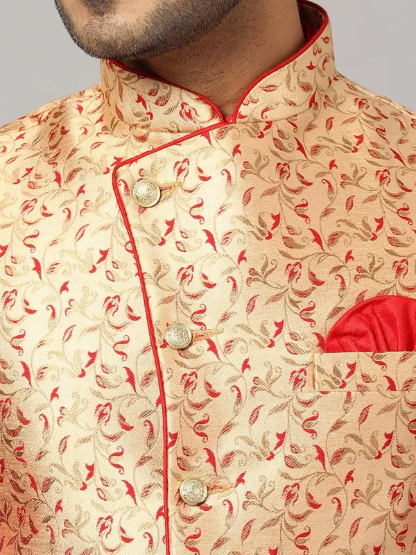 Men's_Silk_Blend_Regular_Kurta_Churidar_Pyjama_with_Bundi_Nehru_Jacket/Waistcoat