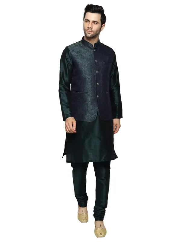 Men's_Silk_Blend_Kurta_Pajama_with_Designer_Ethnic_Nehru_Jacket/Modi_Jacket?