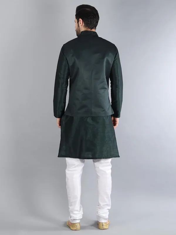 Men's_Silk_Blend_Kurta_Pajama_with_Designer_Ethnic_Nehru_Jacket/Modi_Jacket