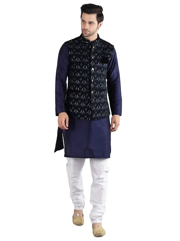 Men's_Silk_Blend_Kurta_Pajama_with_Designer_Ethnic_Nehru_Jacket/Modi_Jacket
