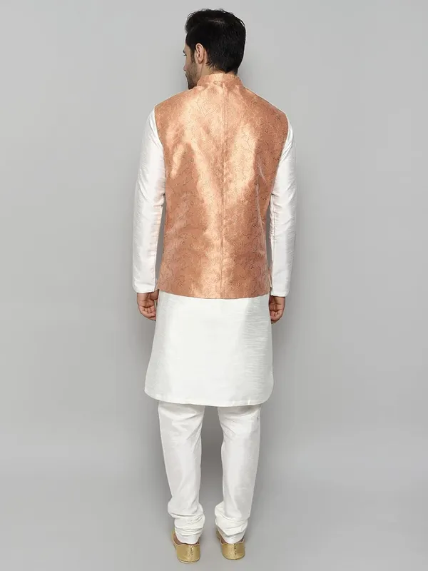 Men's_Silk_Blend_Kurta_Pajama_with_Designer_Ethnic_Nehru_Jacket/Modi_Jacket?