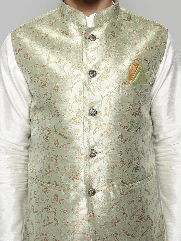Men's_Silk_Blend_Kurta_Pajama_with_Designer_Ethnic_Nehru_Jacket/Modi_Jacket?