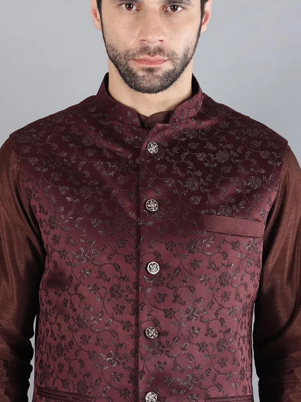 Men's_Silk_Blend_Kurta_Pajama_with_Designer_Ethnic_Nehru_Jacket/Modi_Jacket