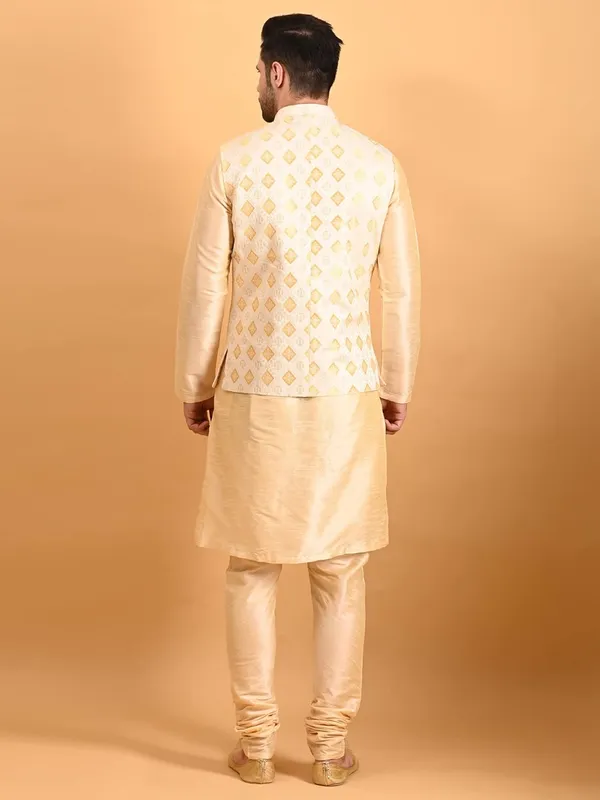 Men's_Silk_Blend_Kurta_Pajama_with_Designer_Ethnic_Nehru_Jacket/Modi_Jacket