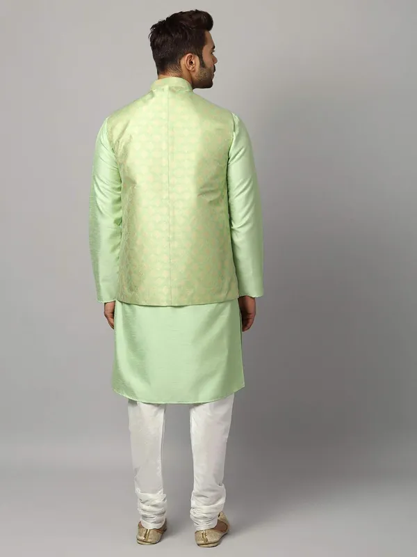 Men's_Silk_Blend_Regular_Kurta_Churidar_Pyjama_with_Bundi_Nehru_Jacket/Waistcoat