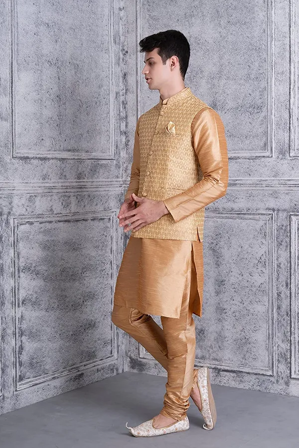 Men's_Silk_Blend_Regular_Kurta_Churidar_Pyjama_with_Bundi_Nehru_Jacket/Waistcoat