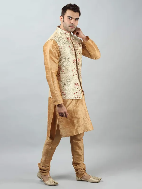Men's_Silk_Blend_Regular_Kurta_Churidar_Pyjama_with_Bundi_Nehru_Jacket/Waistcoat