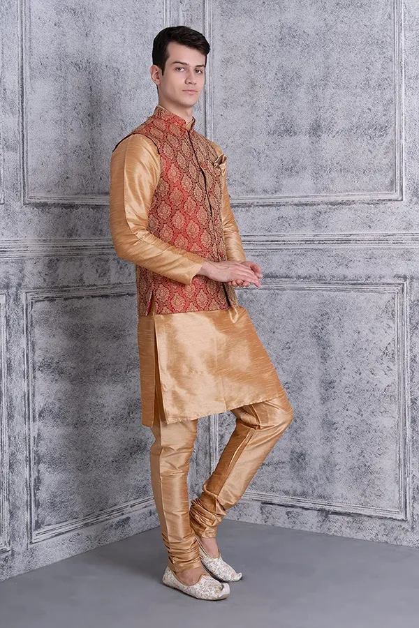Men's_Silk_Blend_Regular_Kurta_Churidar_Pyjama_with_Bundi_Nehru_Jacket/Waistcoat