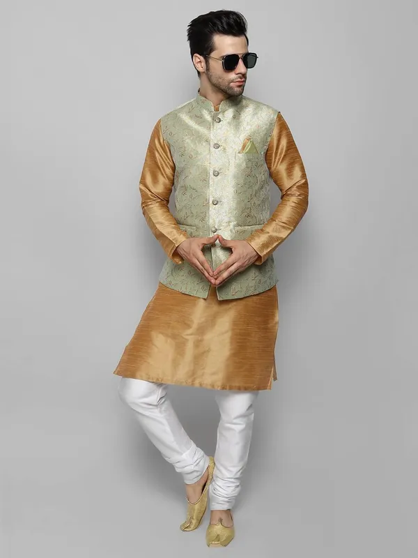 Men's_Silk_Blend_Kurta_Pajama_with_Designer_Ethnic_Nehru_Jacket/Modi_Jacket?