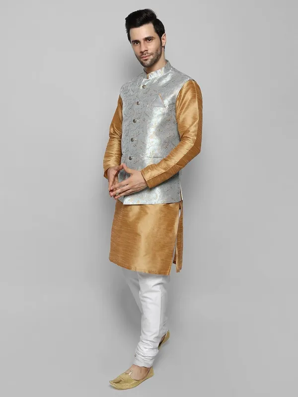 Men's_Silk_Blend_Kurta_Pajama_with_Designer_Ethnic_Nehru_Jacket/Modi_Jacket?